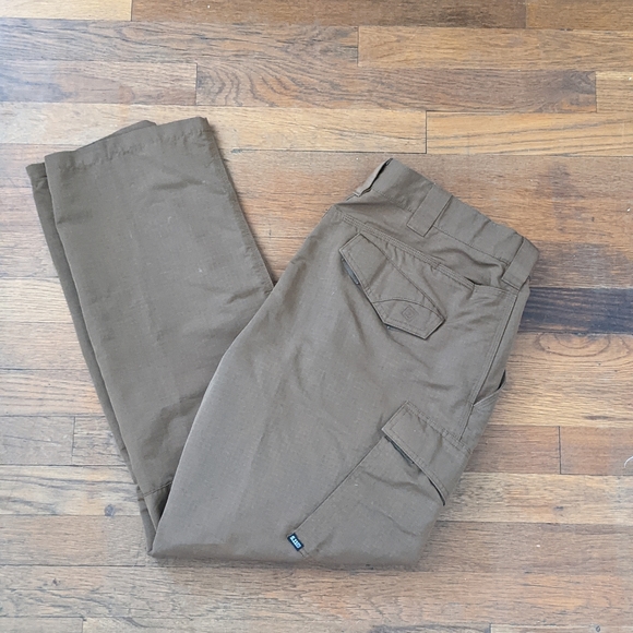 5.11 Tactical Other - Men's brown 511 tactical cargo pants